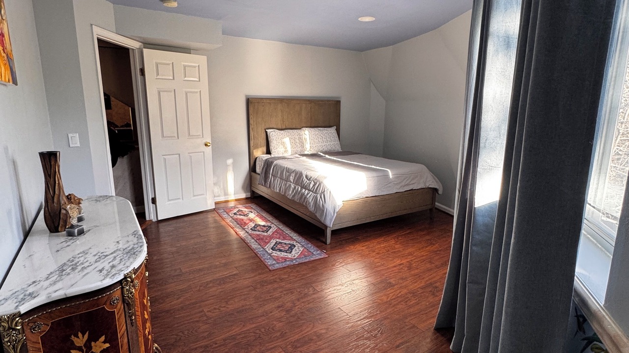 Photo of Bedroom in Frazier Park