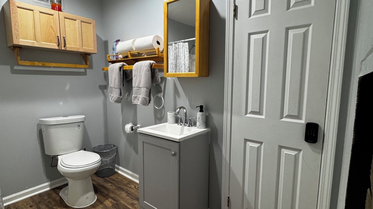Photo of Bathroom in Frazier Park