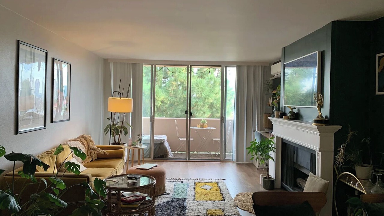Photo of Livingroom in Rampart Village