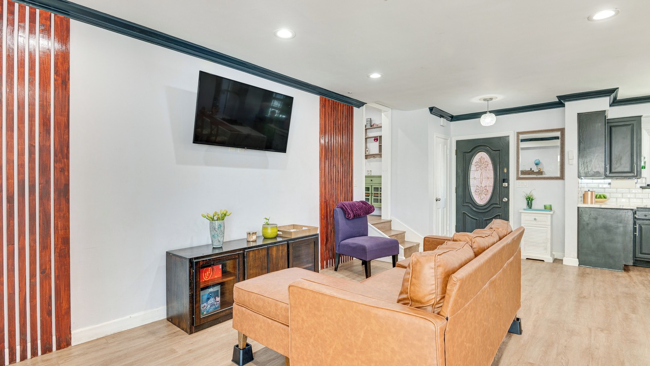 Photo of Livingroom in Hacienda Heights