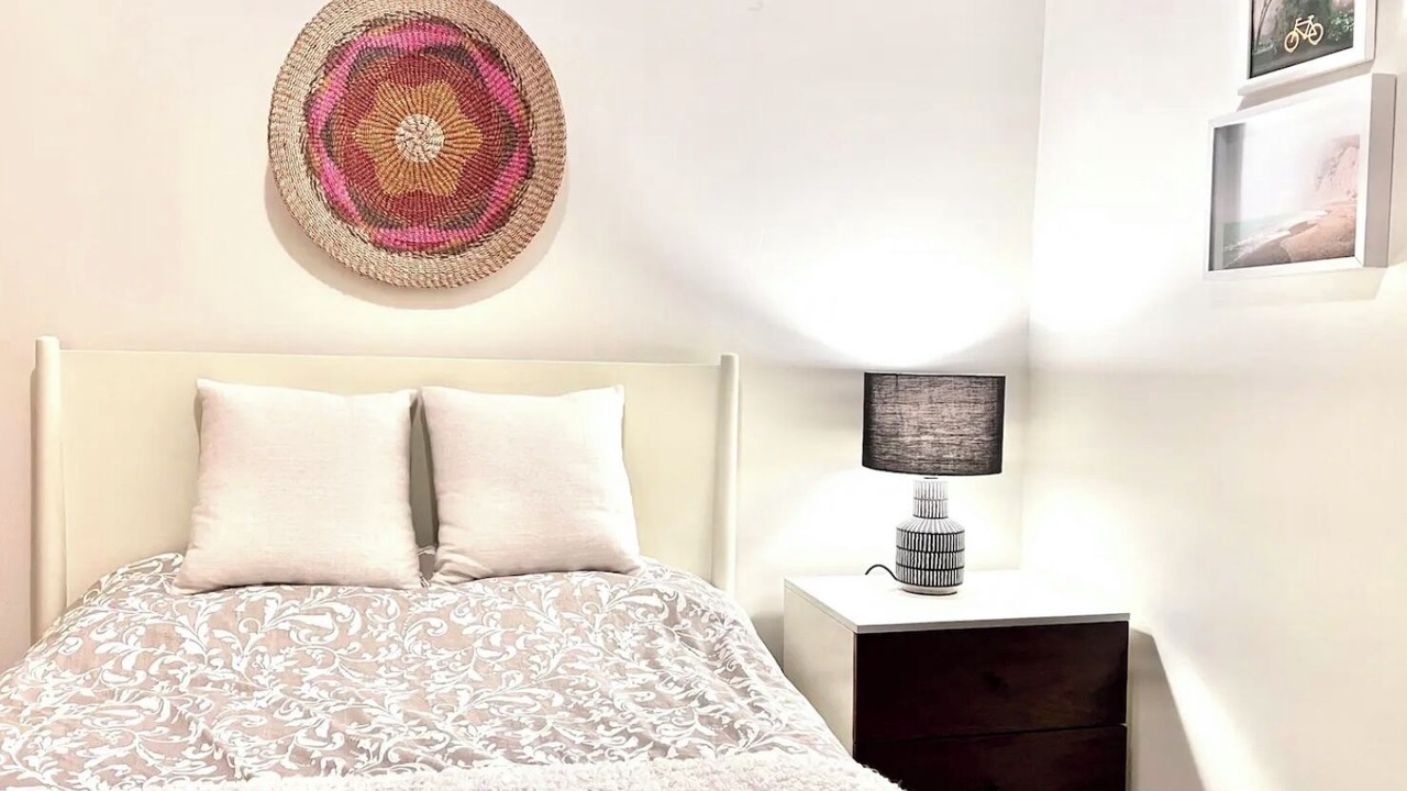 Photo of Bedroom in Eastern Malibu