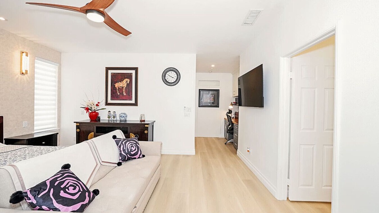 Photo of Livingroom in Placentia