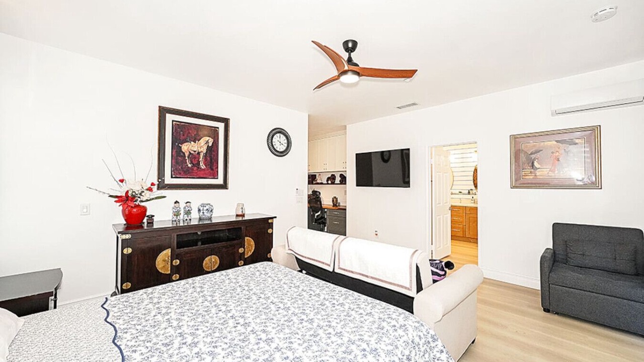 Photo of Bedroom in Placentia