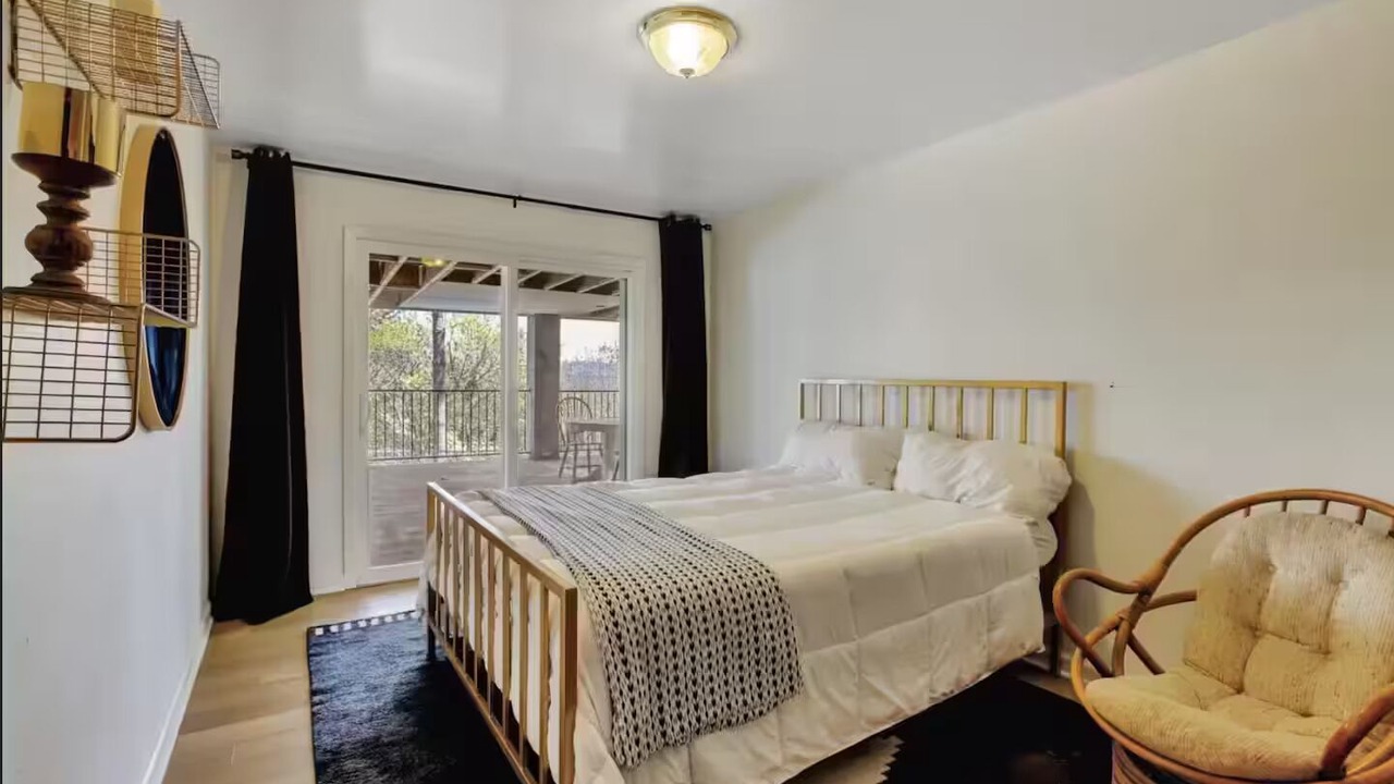 Photo of Bedroom in Cedar Ridge