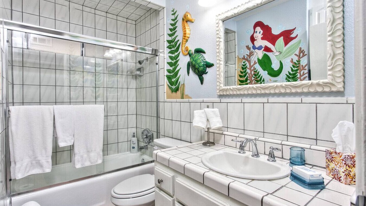 Photo of Bathroom in Southwest Anaheim