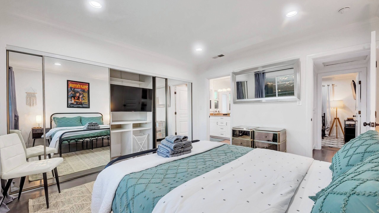 Photo of Bedroom in Los Angeles