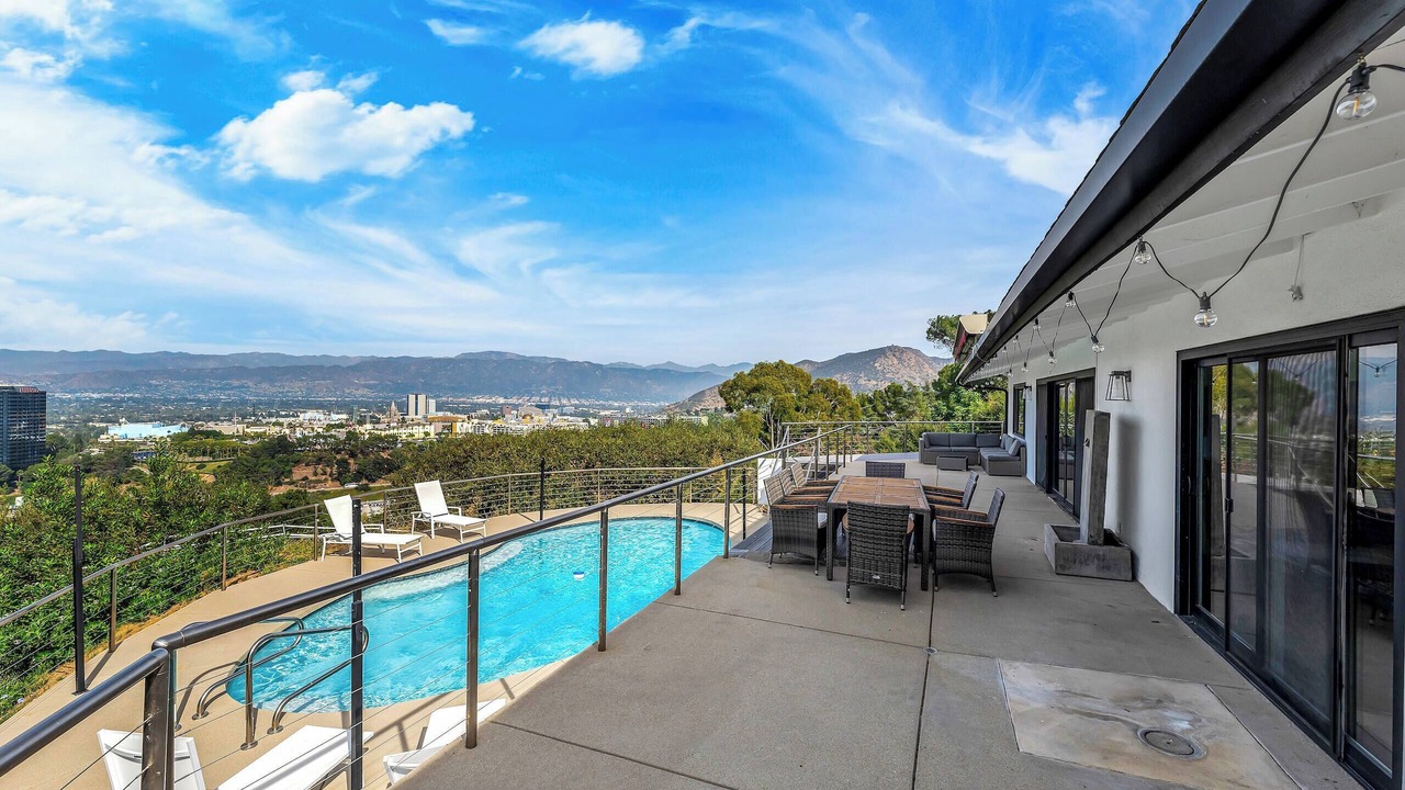 Photo of Outdoor in Los Angeles