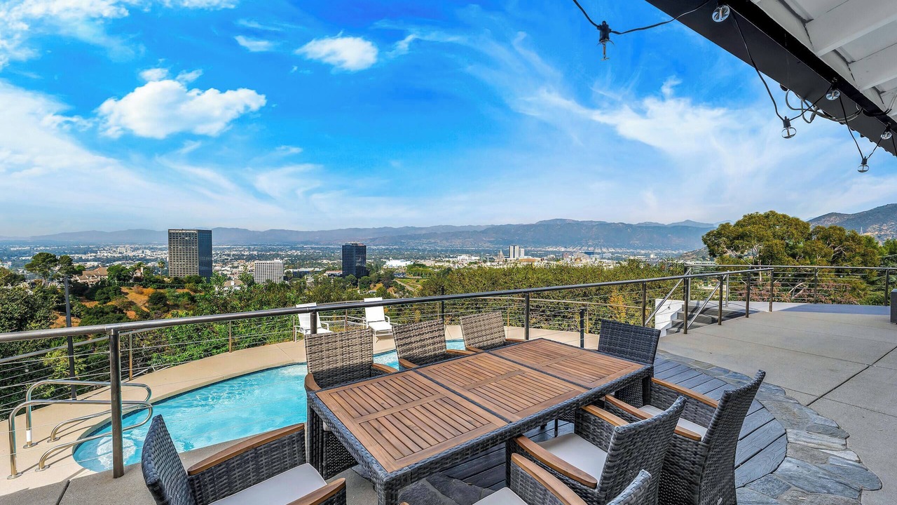 Photo of Outdoor in Los Angeles