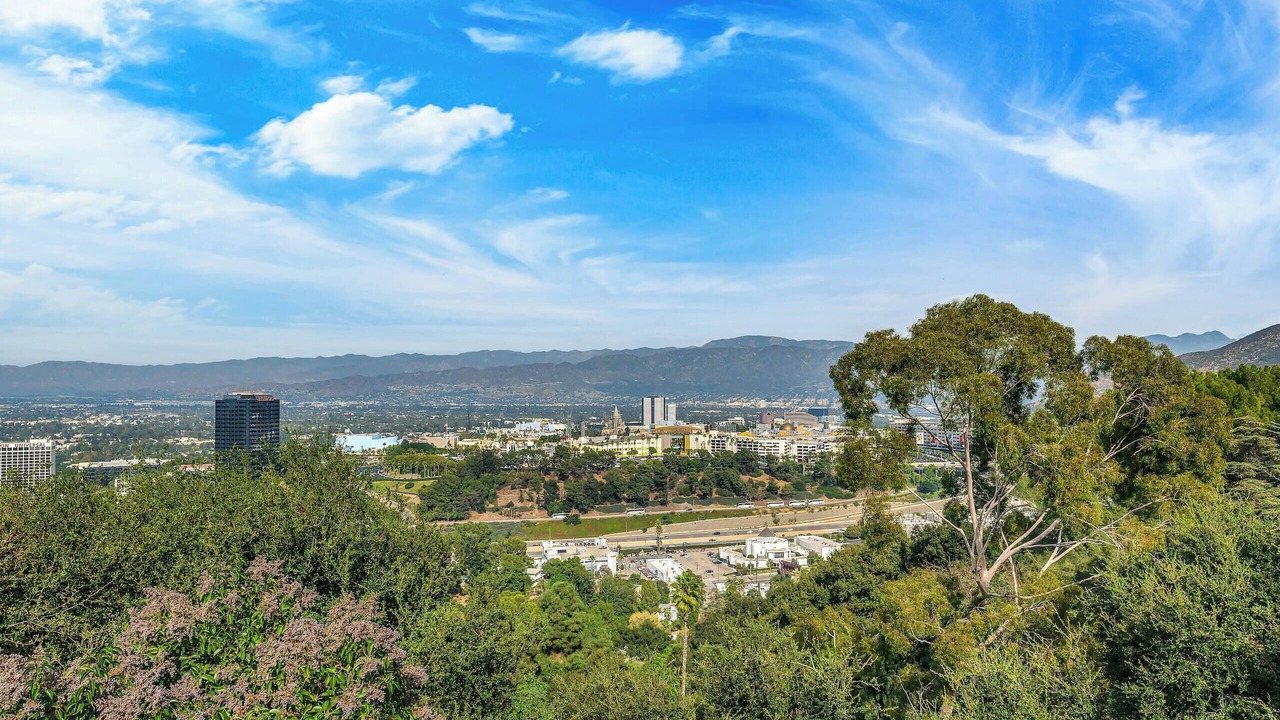 Photo of Others in Los Angeles