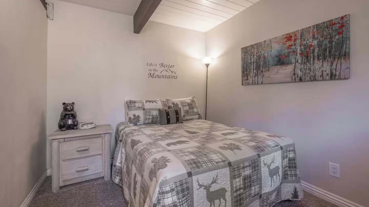 Photo of Bedroom in Whispering Forest