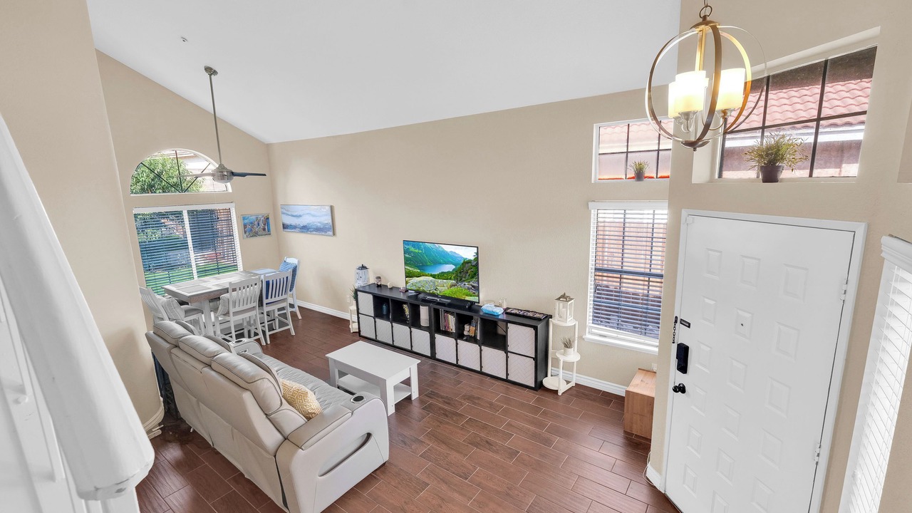 Photo of Livingroom in Fontana