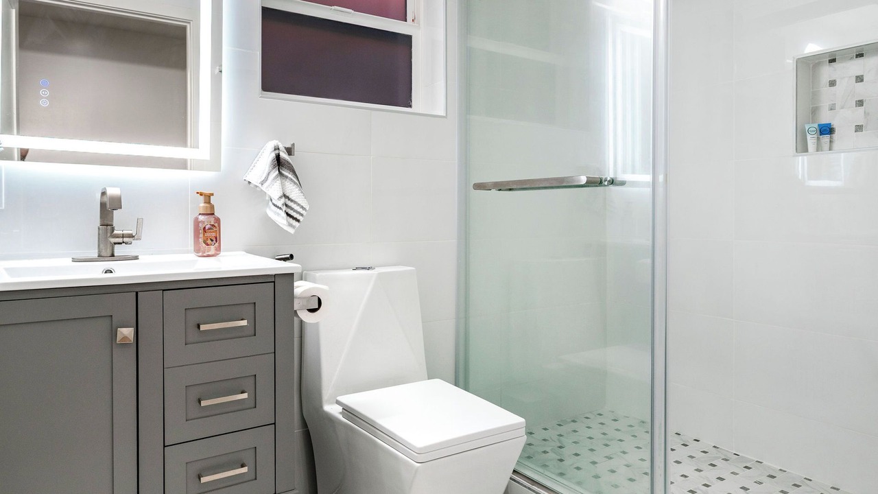 Photo of Bathroom in La Crescenta-Montrose