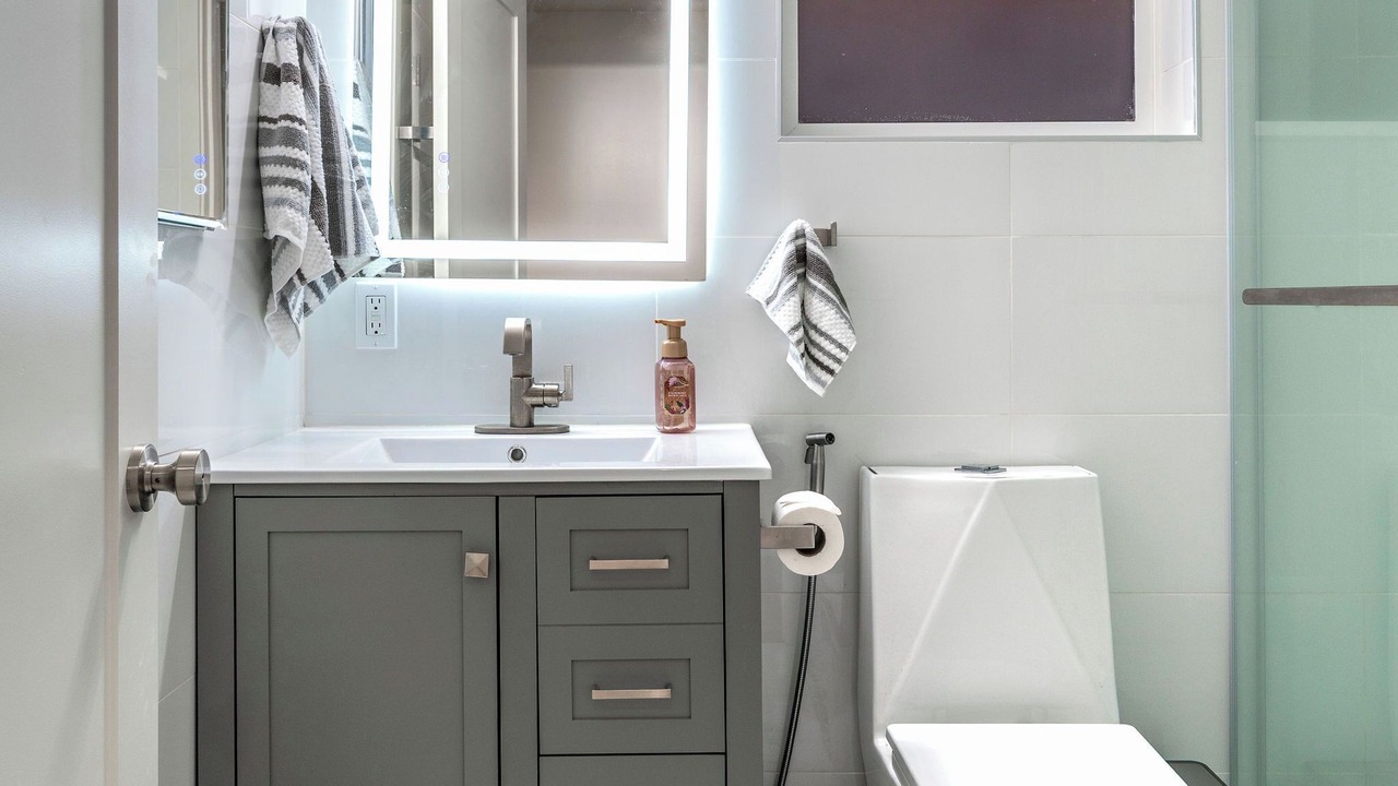 Photo of Bathroom in La Crescenta-Montrose