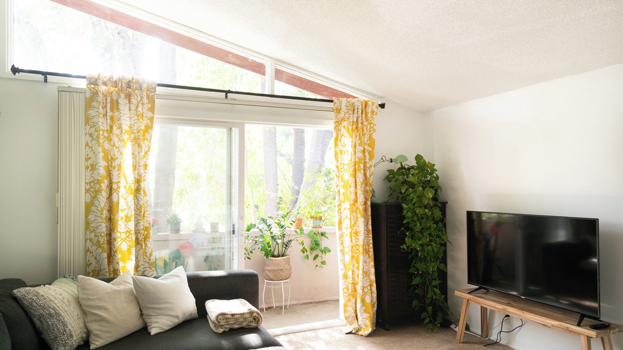 Photo of Livingroom in Thousand Oaks