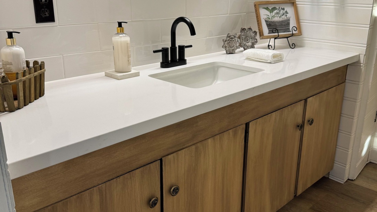 Photo of Bathroom in Raisin