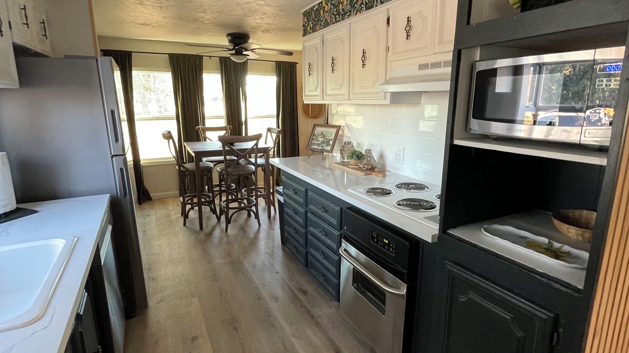 Photo of Kitchen in Raisin