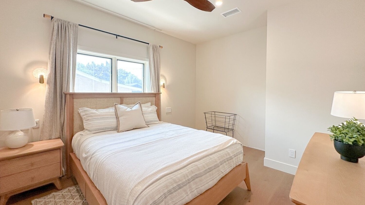 Photo of Bedroom in South Redondo