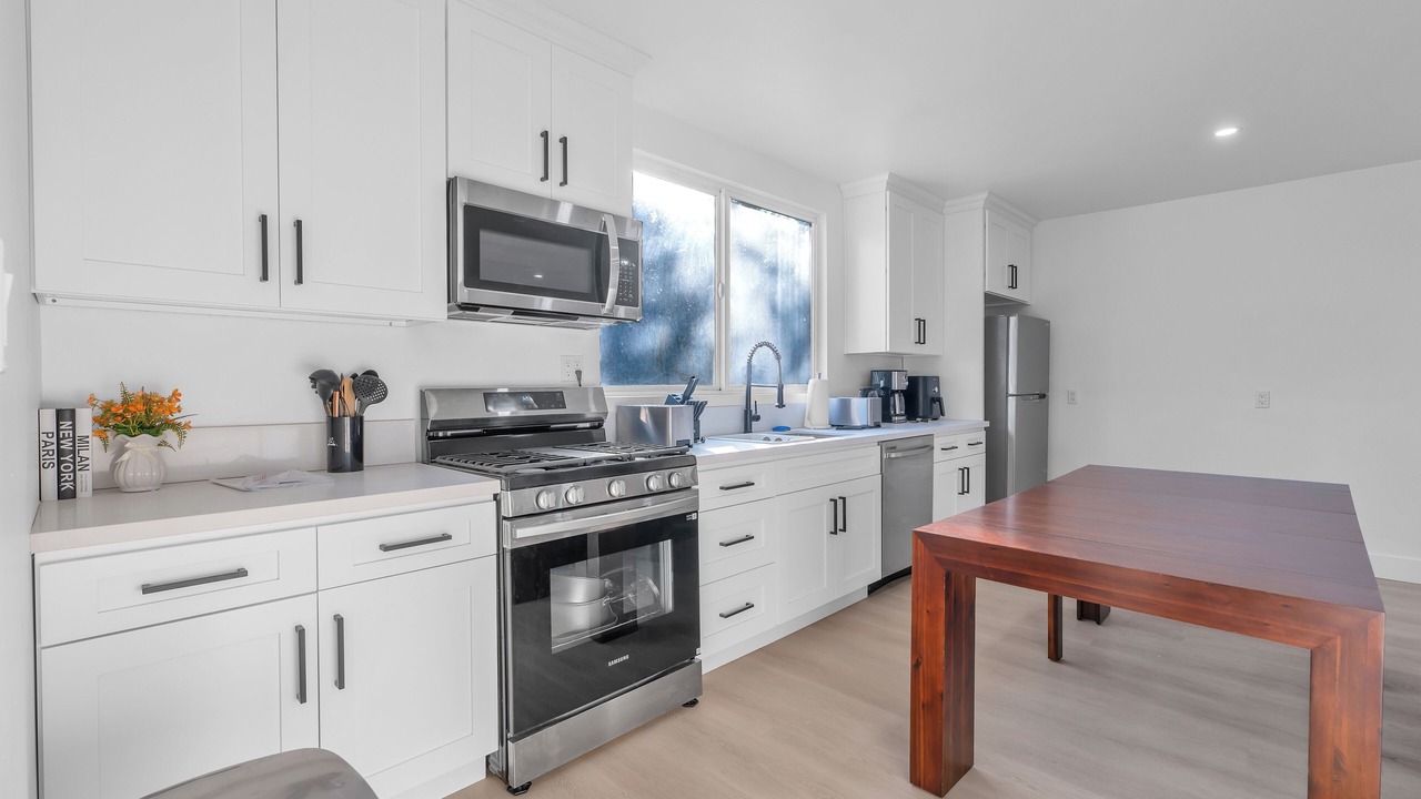 Photo of Kitchen in Cypress Park