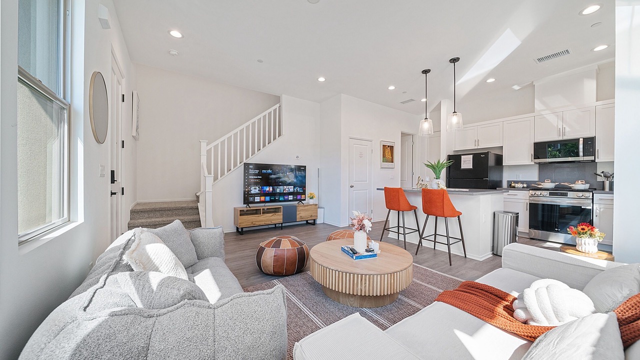 Photo of Livingroom in Walnut