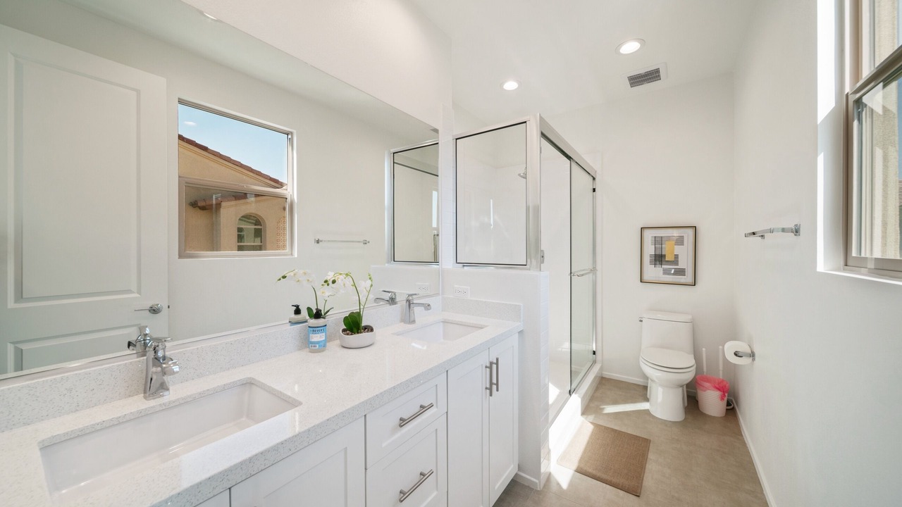 Photo of Bathroom in Walnut