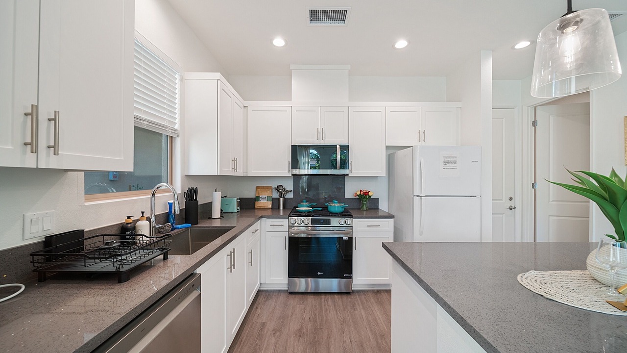 Photo of Kitchen in Walnut