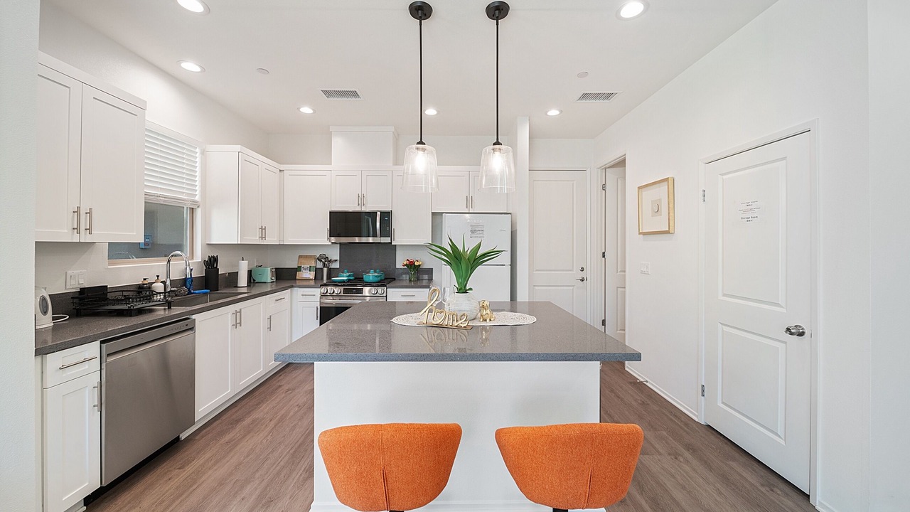 Photo of Kitchen in Walnut