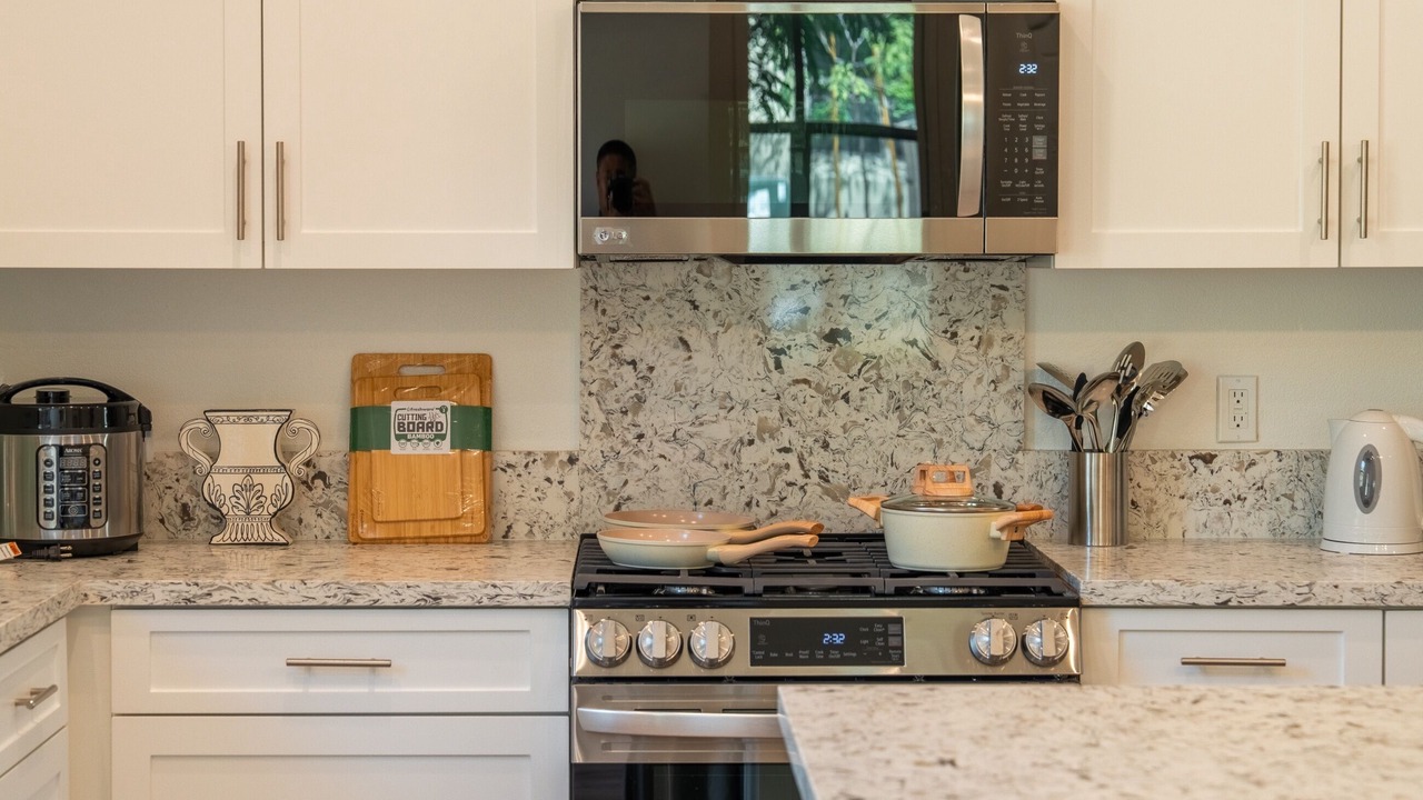 Photo of Kitchen in Walnut