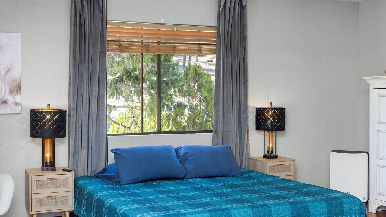 Photo of Bedroom in Kernville