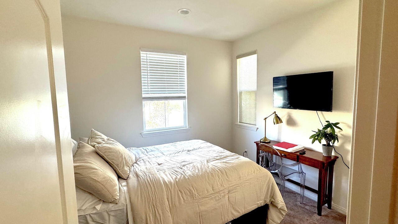 Photo of Bedroom in Corona