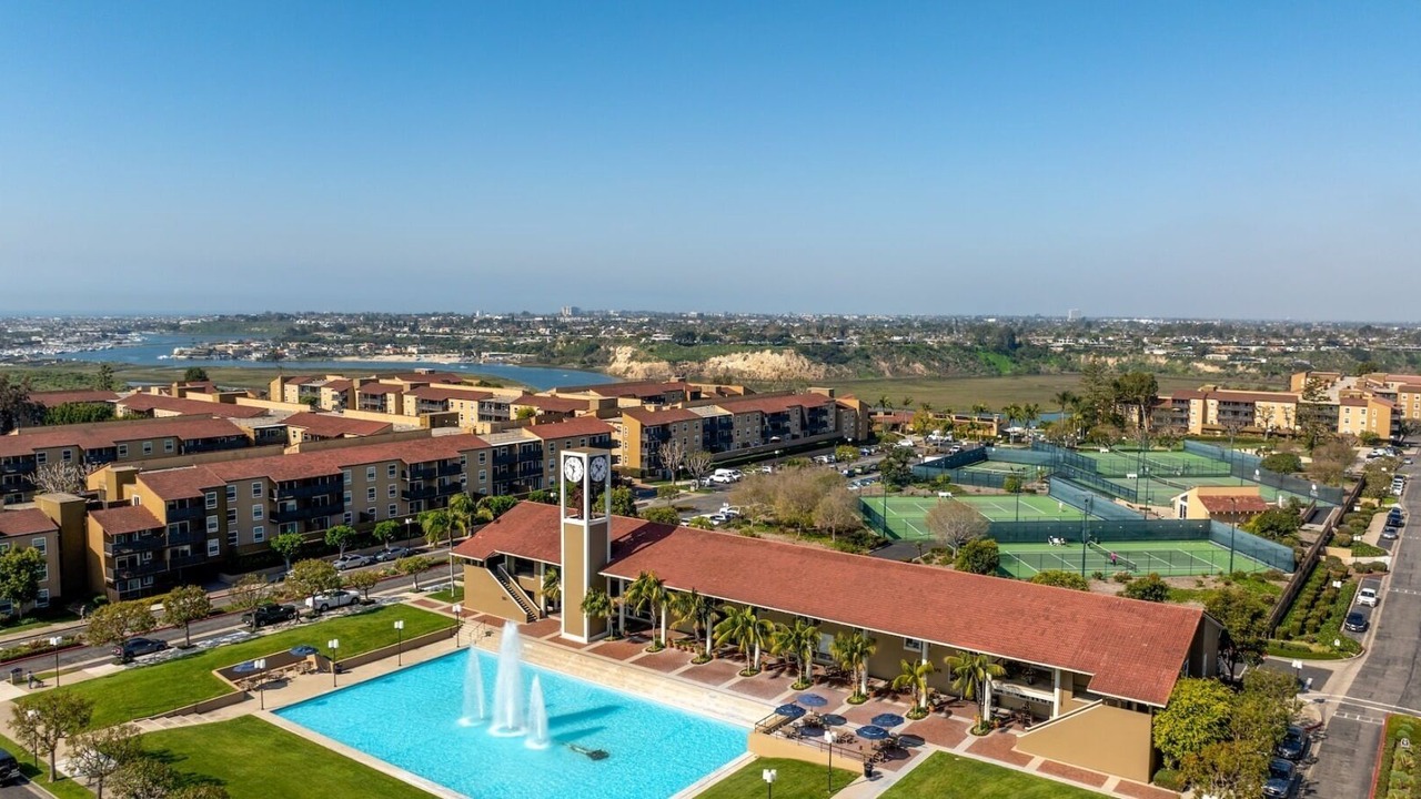 Photo of Outdoor in Downtown