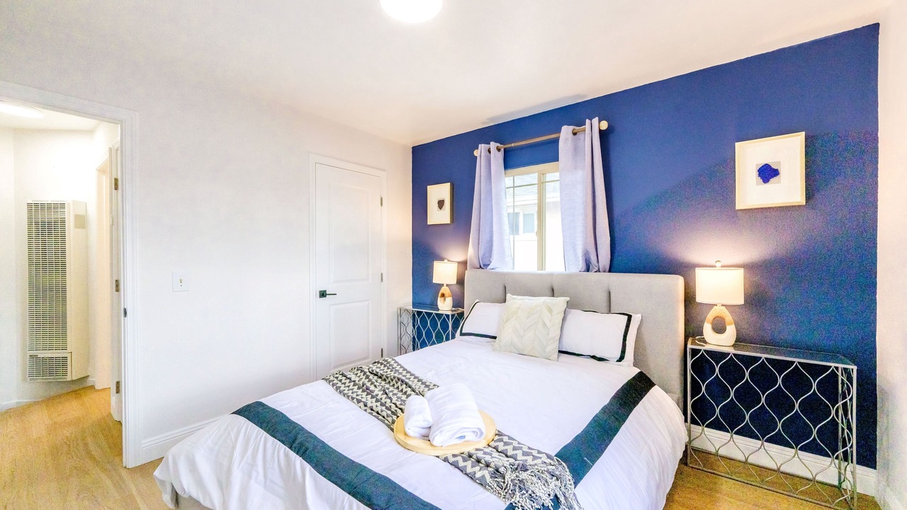 Photo of Bedroom in Lower Bal