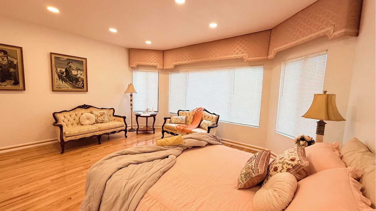 Photo of Bedroom in Del Mar Heights