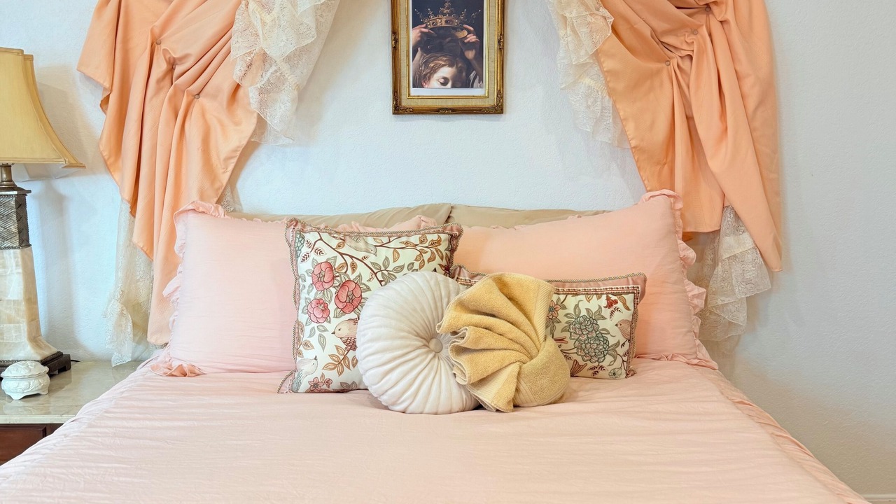 Photo of Bedroom in Del Mar Heights