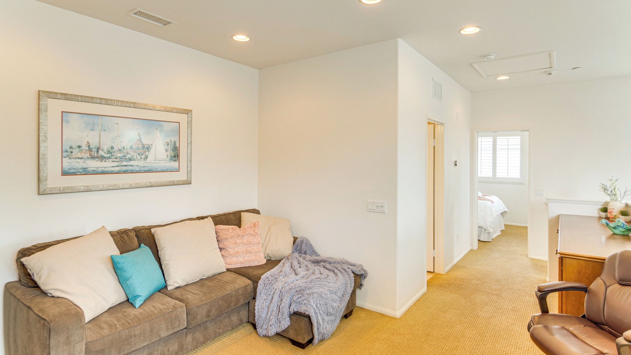 Photo of Livingroom in Oxnard