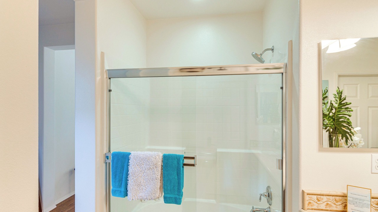 Photo of Bathroom in Oxnard