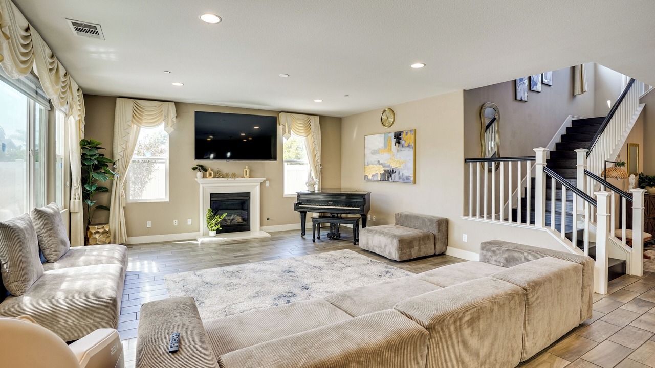 Photo of Bedroom in Southwest Anaheim