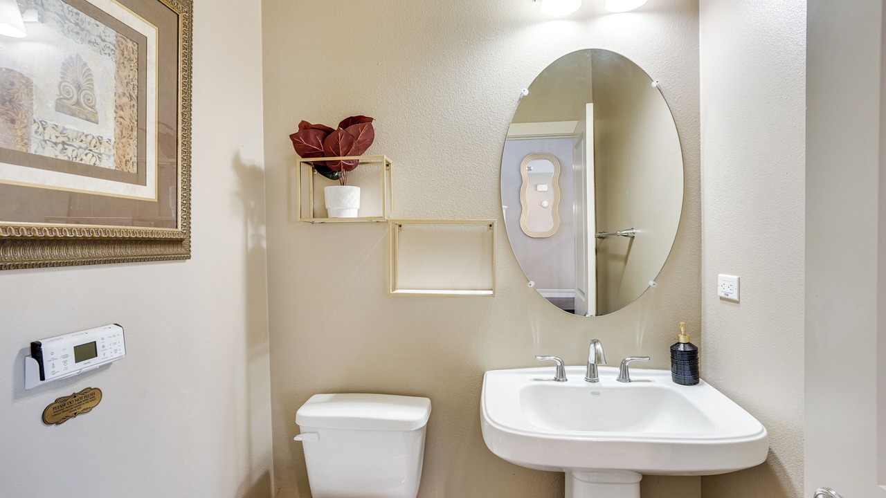 Photo of Bathroom in Southwest Anaheim