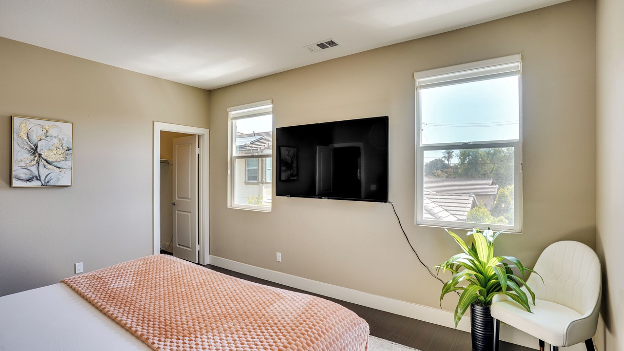 Photo of Bedroom in Southwest Anaheim