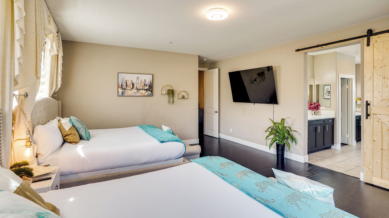 Photo of Bedroom in Southwest Anaheim