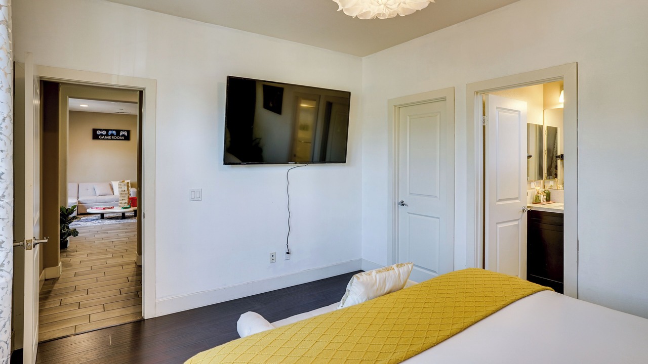 Photo of Bedroom in Southwest Anaheim