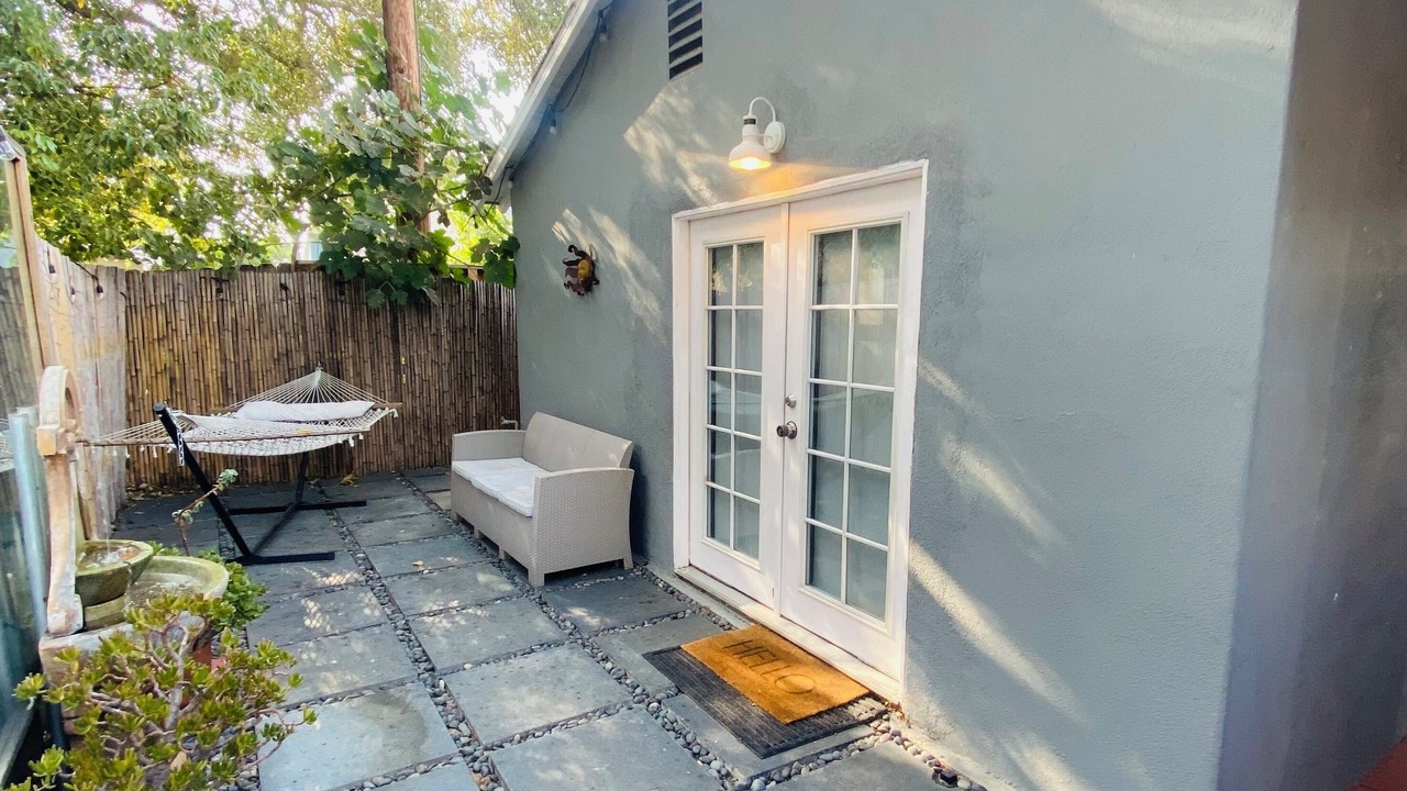 Photo of Patio Balcony in Lamanda Park