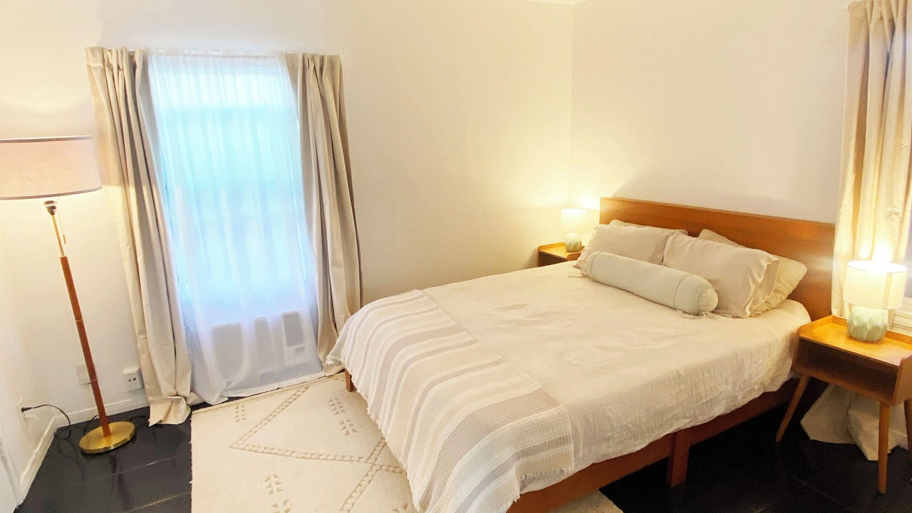 Photo of Bedroom in Lamanda Park