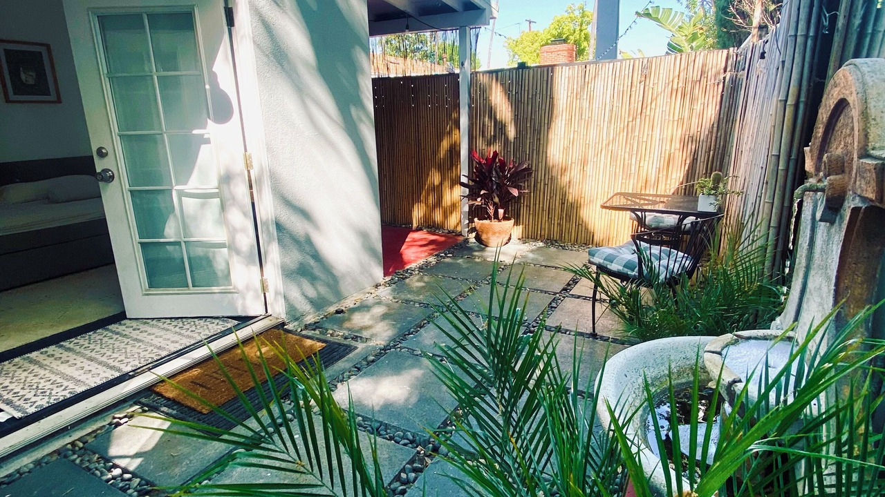 Photo of Patio Balcony in Lamanda Park