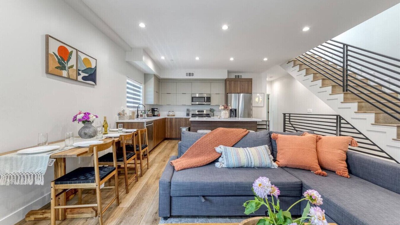 Photo of Bedroom in Sherman Oaks