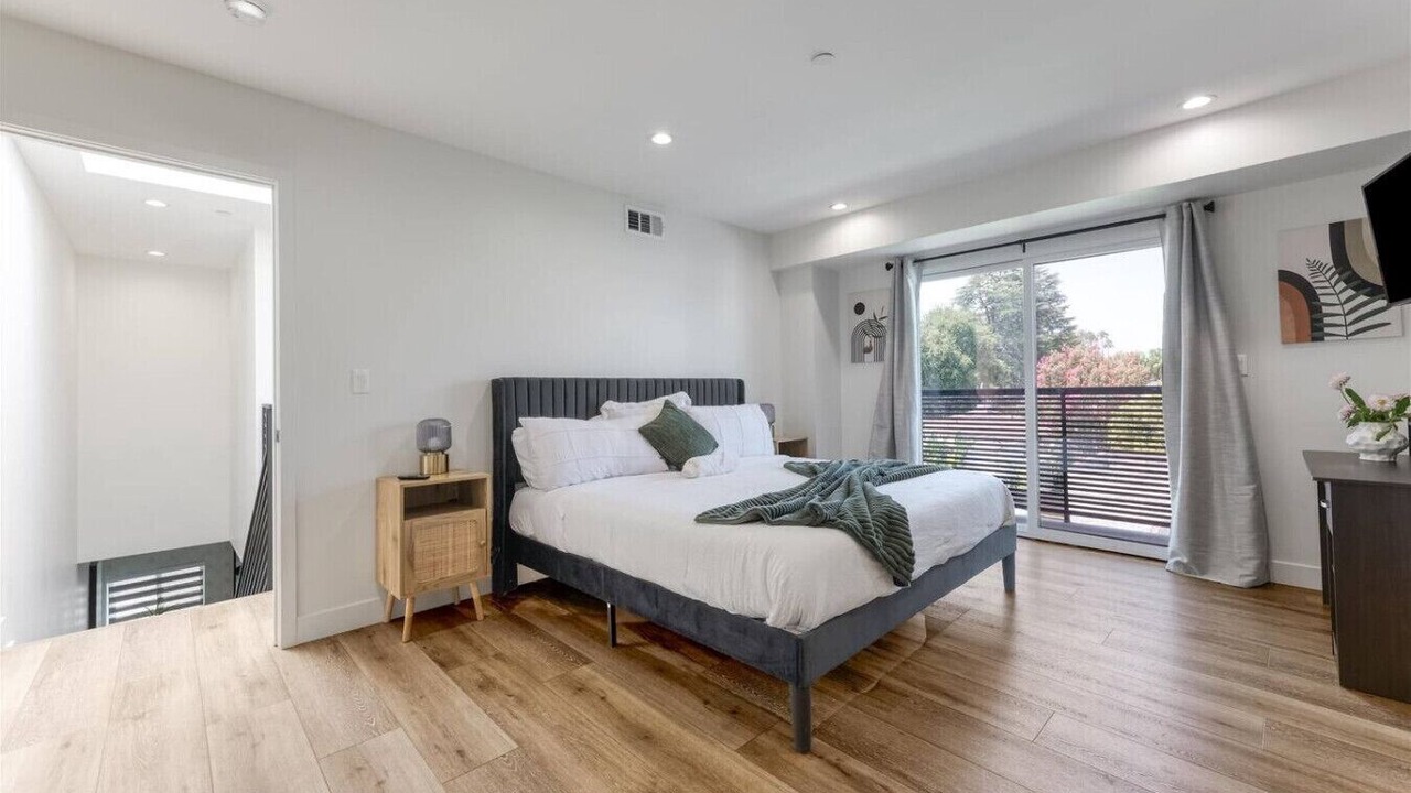 Photo of Patio Balcony in Sherman Oaks