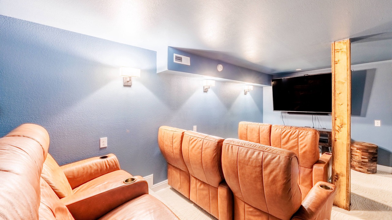 Photo of Livingroom in Boulder Bay