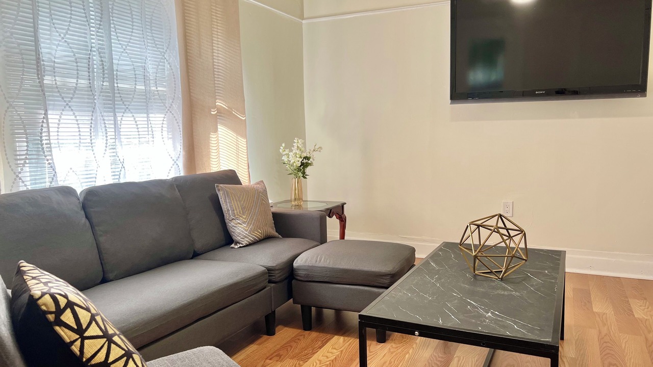 Photo of Livingroom in East Hollywood