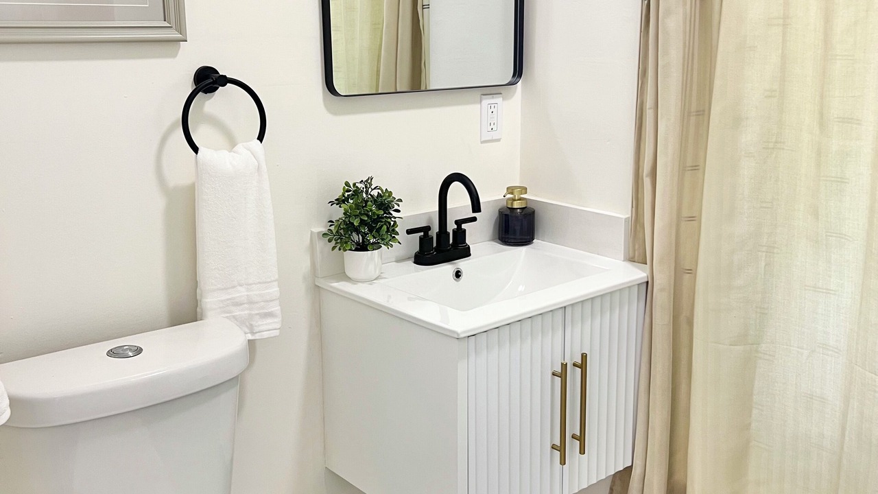 Photo of Bathroom in East Hollywood