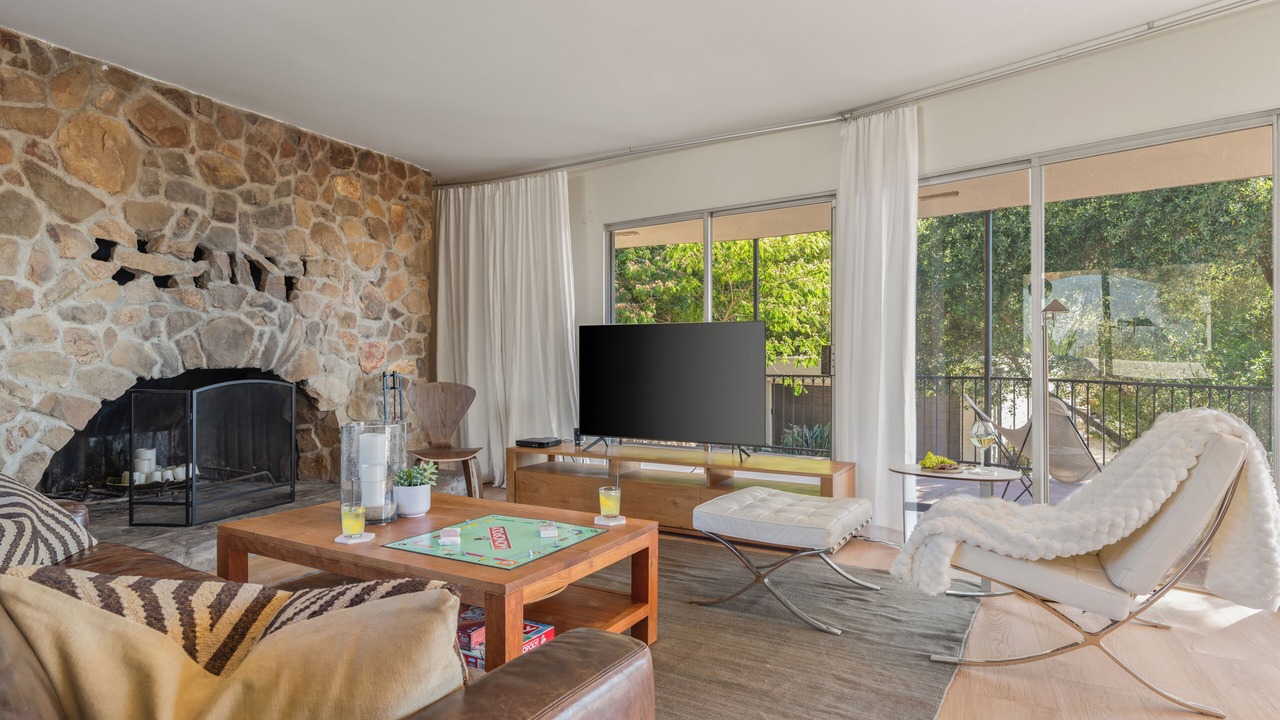 Photo of Livingroom in Malibu