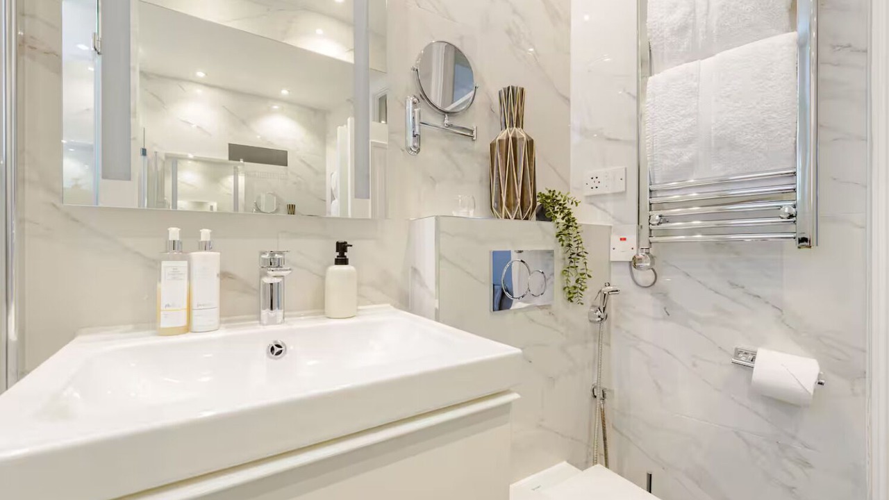 Photo of Bathroom in Regent's Park